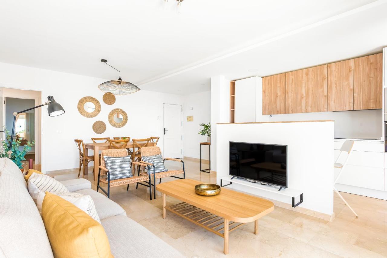 Beach Apartment With Terrace And Private Parking Radazul Exteriör bild